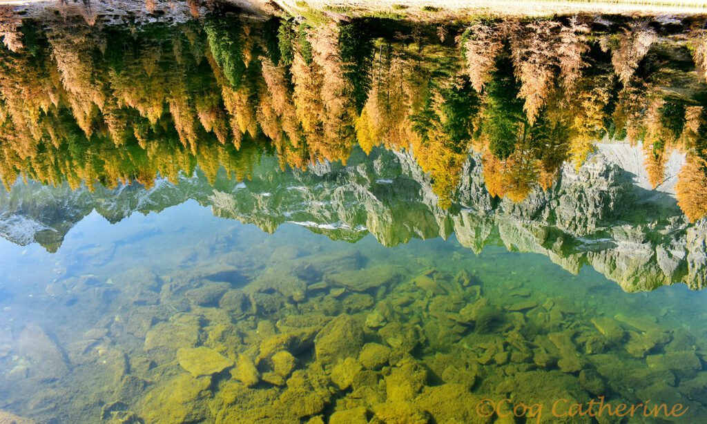 reflet des montagnes du Queyras sur le lac miroir