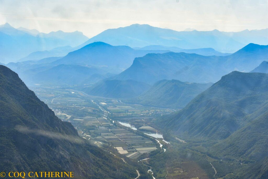 la vallée de la Durance lors du vol en motoplaneur dans les Alpes du Sud
