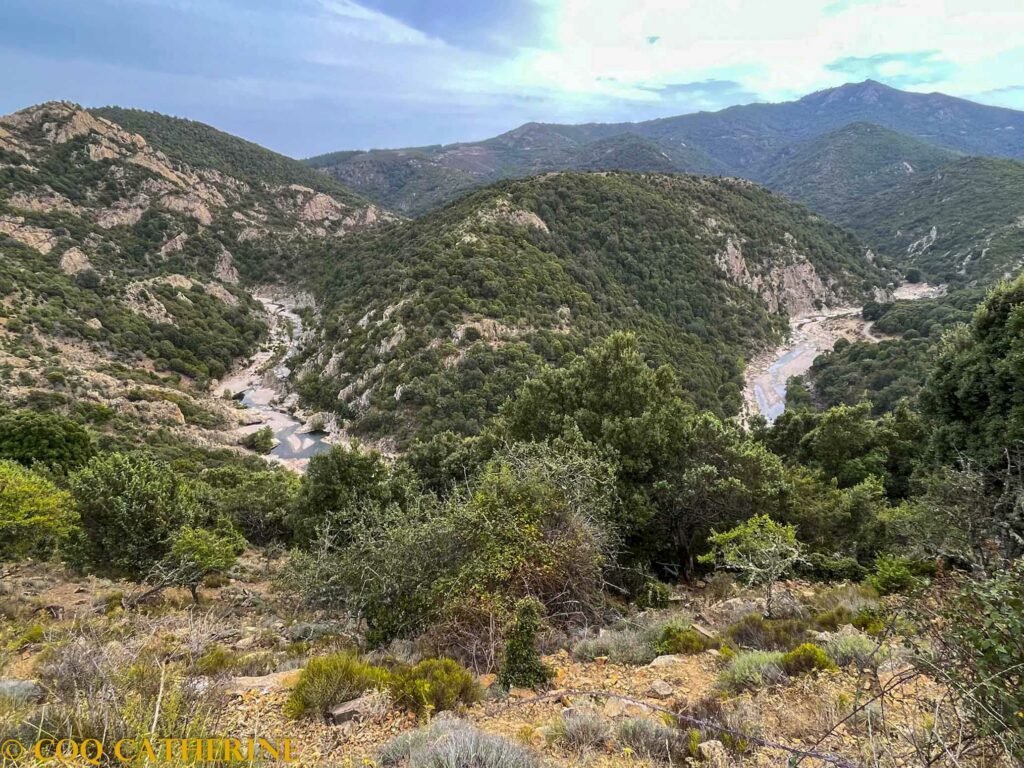 Rando en Sardaigne dans le canyon de Pirincanis