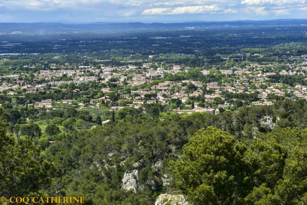 Panorama sur Saint Remy de Provence depuis le Mont Gaussier