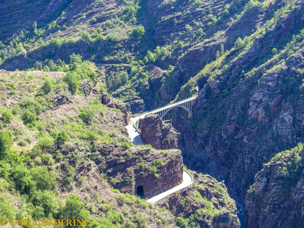 Panorama sur les Gorges de Daluis et le Pont de la Mariée
