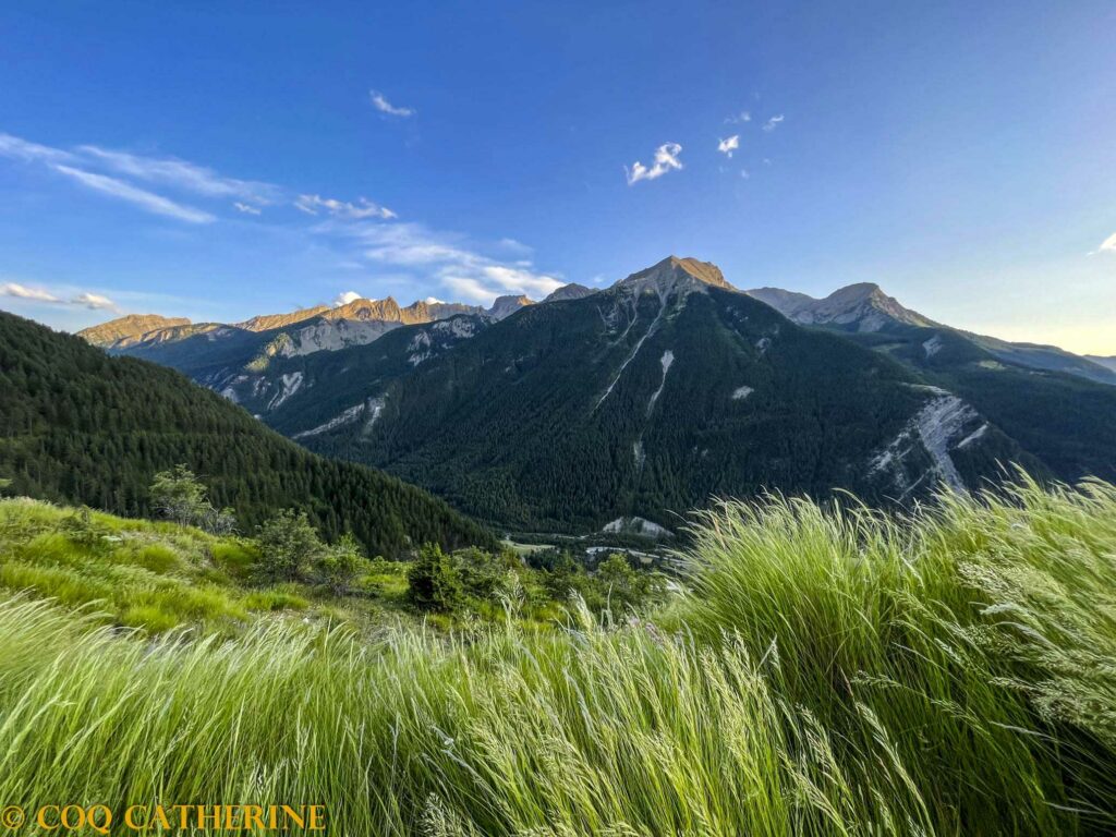 Panorama sur les montagnes de l’Ubaye depuis le fort de Saint Ours