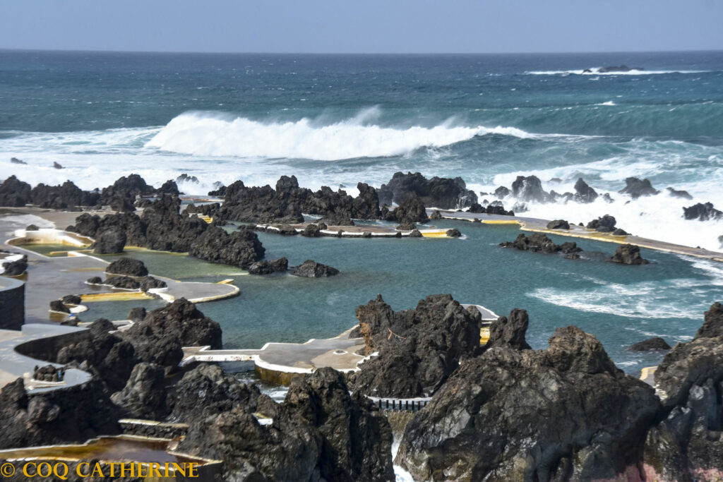 les piscines naturelles aménagées de Porto Moniz
